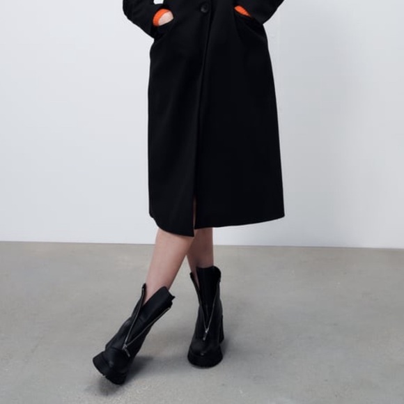 ZARA Zippered Leather Heeled Boots - Picture 6 of 14